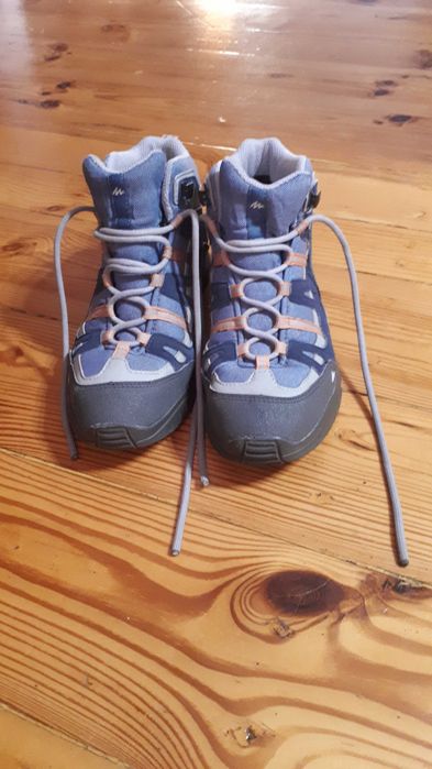 Buty trekkingowe quechua