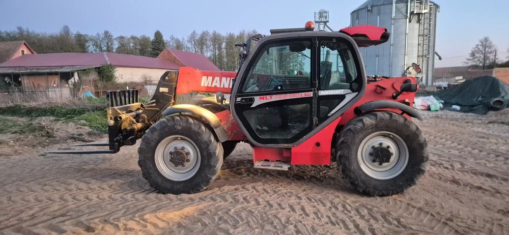 Manitou 735-120 LSU, 98.000 netto klimatyzacja  2013 rok, skrzynia 44km/h