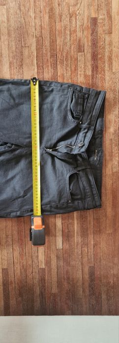 Spodnie czarne Massimo Dutti rozmiar S