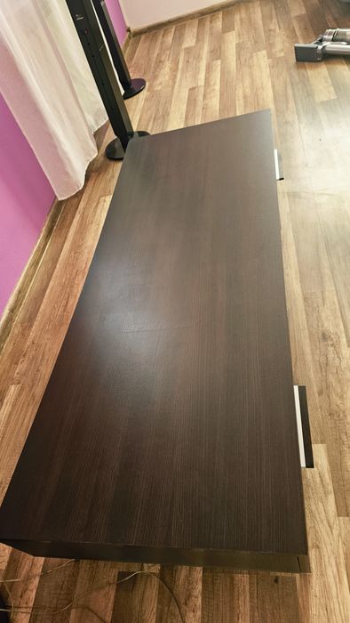 Szafka pod telewizor, sprzęt audio