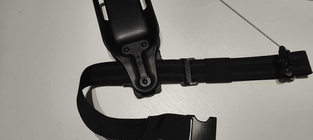 Sprzedam kaburę do pistoletu Walther P-99 z kydexu w zestawie