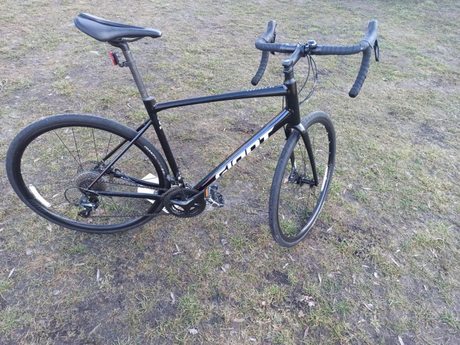 Rower szosowy Giant Contend RR