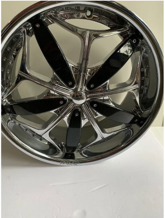 Диски 22” с резиной Nitto NT 420s 285 45 R22
