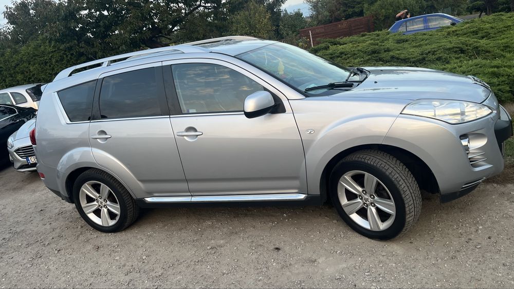 Peugeot 4007