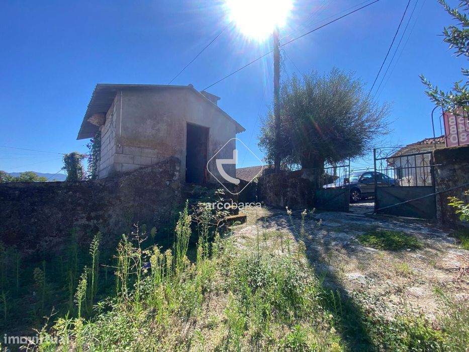 Moradia T4 - Paçô - Arcos de Valdevez