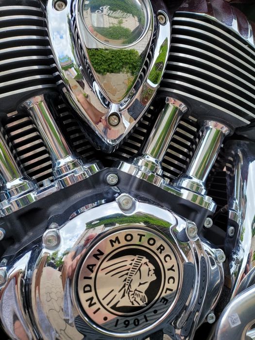 .Мотоцикл  INDIAN СПРИНГФИЛД. 2020 года