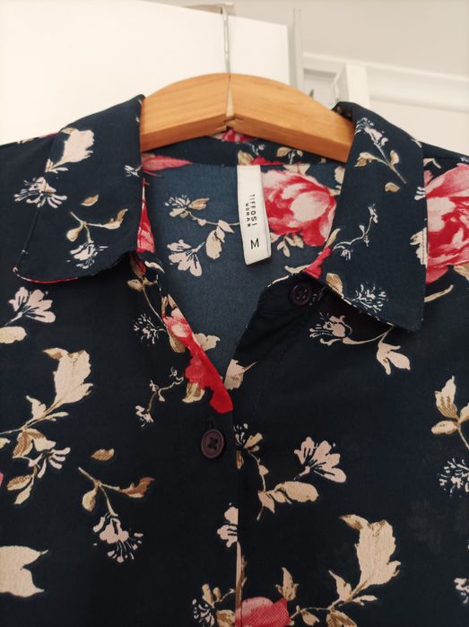 Vestido Tiffosi muito bom