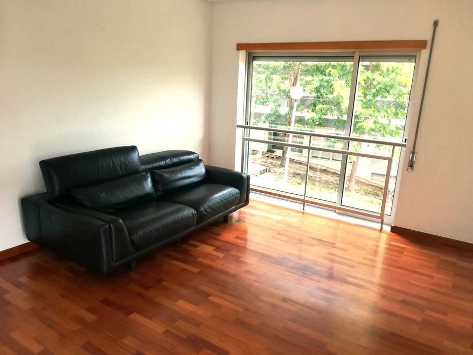 Arrenda-se T1 com piscina na Quinta do Taborda - Leiria