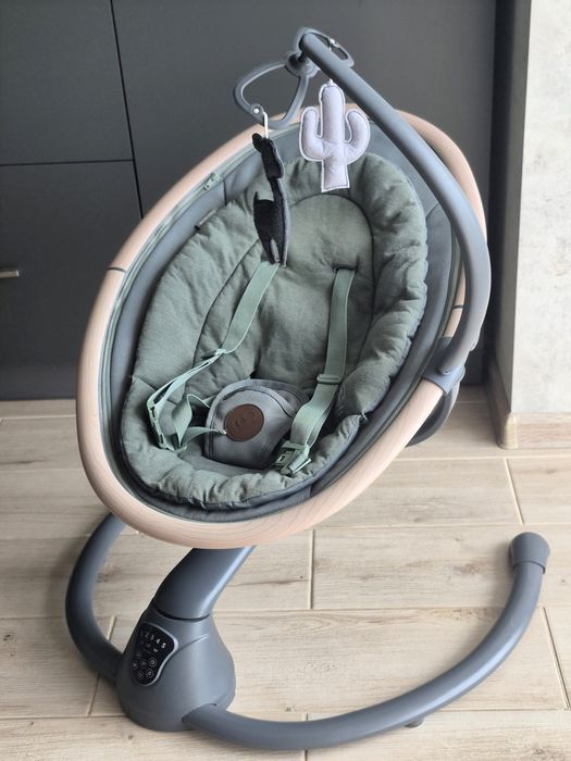 Продам крісло-гойдалку