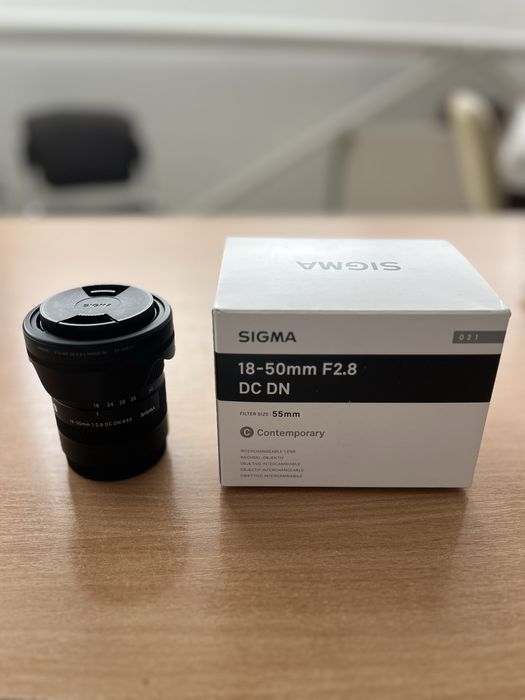Обʼєктив Sigma 18-50 f/2.8 DC DN (C) на байонет Sony E-Mount