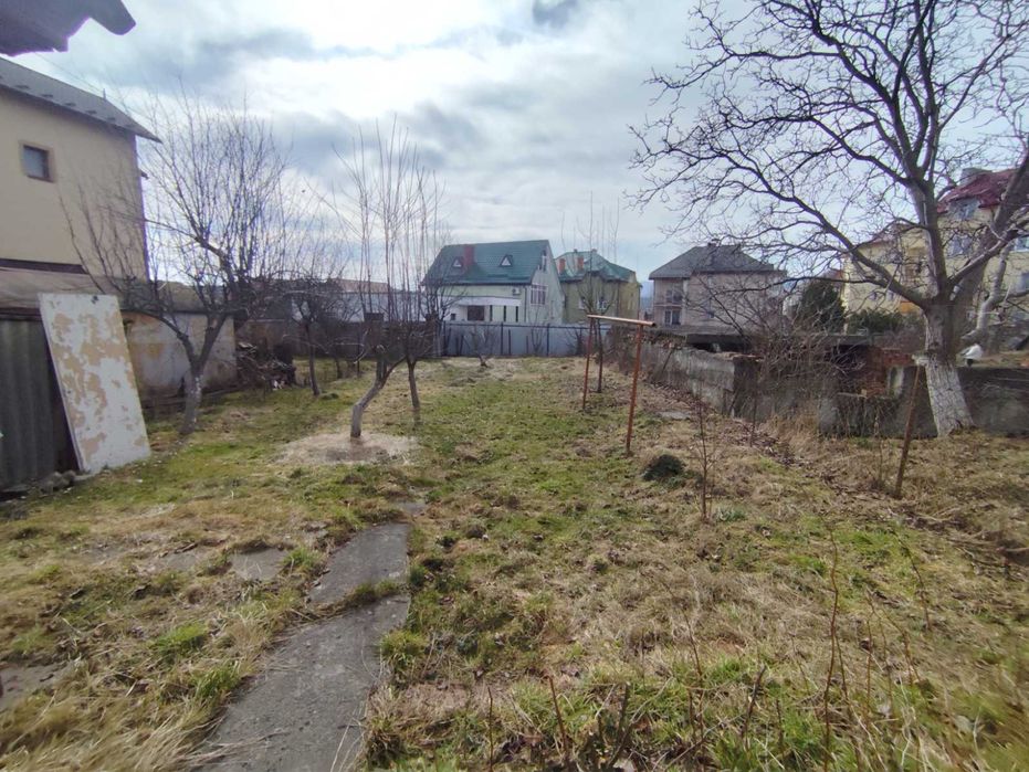 Продається будинок з гаражем і літньою кухнею,7 соток, вул.Данилишиних