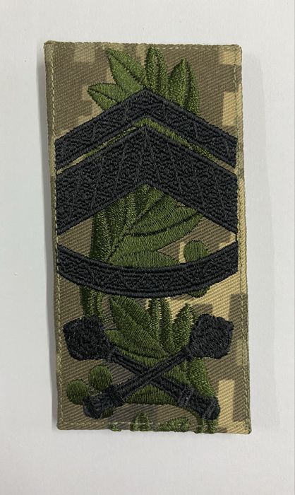 Погон генерала сержанта шеврони