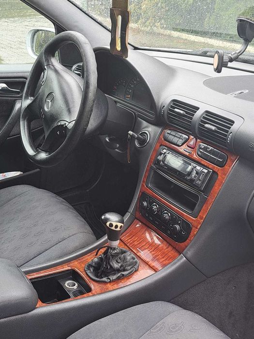 Мерседес бенз С200