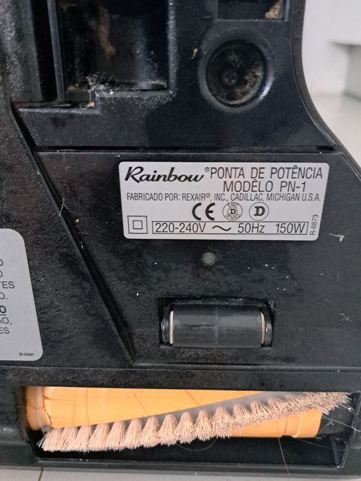 Escova Rainbow para aspirar tapetes e  colchões