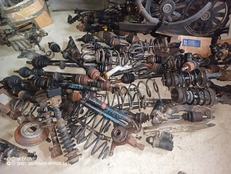 Опель Зафіра піввісь поворотний кулак шрус Астра Ж полуось.