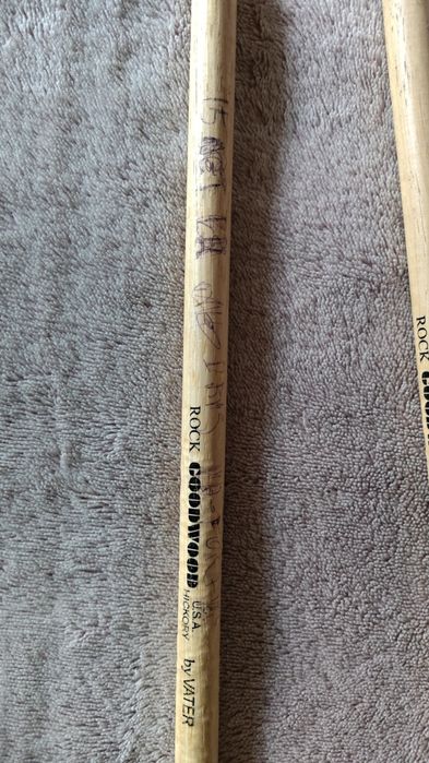 Барабанні палички та білети з автографами Biopsihoz + постери