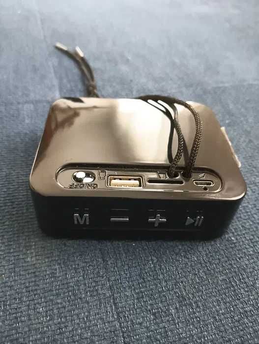 Mini coluna portatil Bluetooth*
