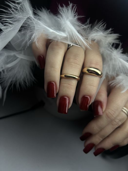 Манікюр 300 грн , р-н Молодіжний