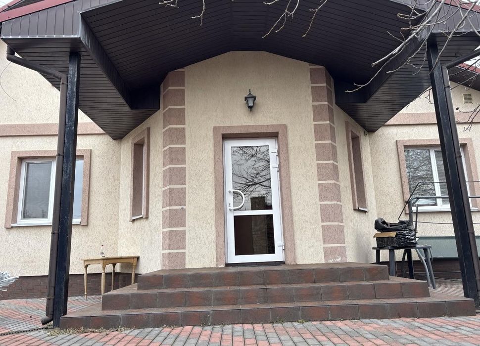 Будинок на Антоновича!