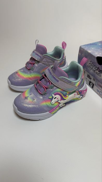 Кросівки skechers на дівчинку, з підсвіткою, в гарному стані, р.25