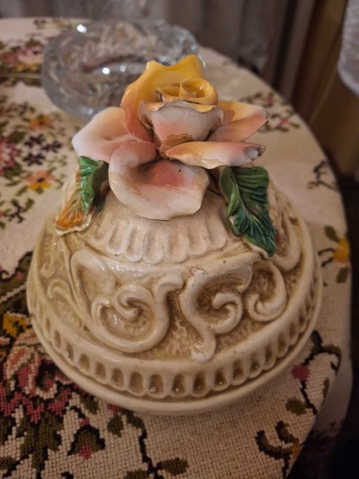 Amfora ceramiczna Bassano Capodimonte