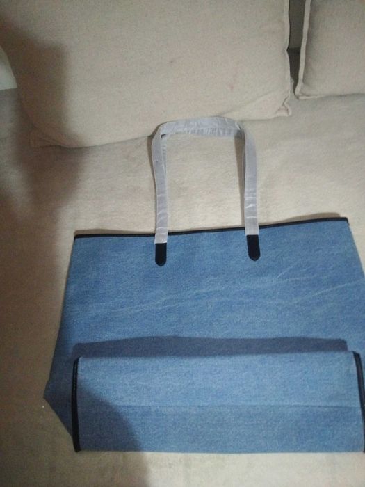 Mala Senhora de marca Nova