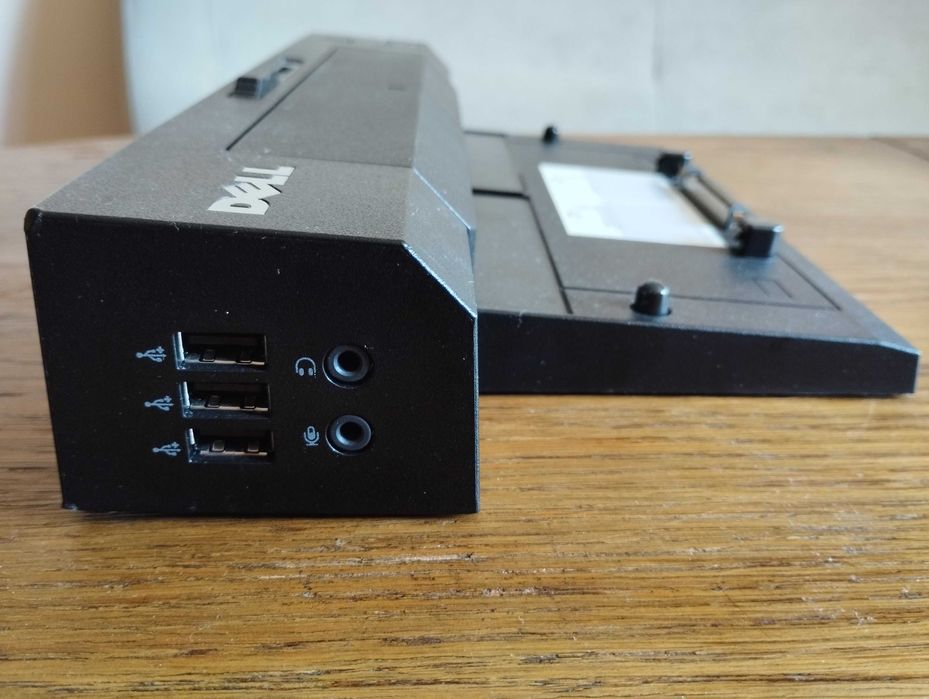 Laptop DELL Intel i5 2.90GHz 16 GB RAM + stacja dokująca + router bezp