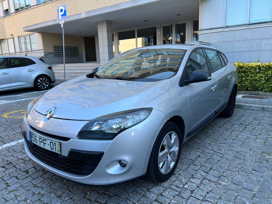 Renault Mégane ST 1.5 dCi Dynamiq (110 cv - 6 Vel.) c/ Extras