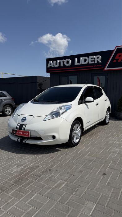 Nissan Leaf Ніссан Ліф 2017 р 24кВт 130 км Тепловий НАСОС Webasta Вебаста