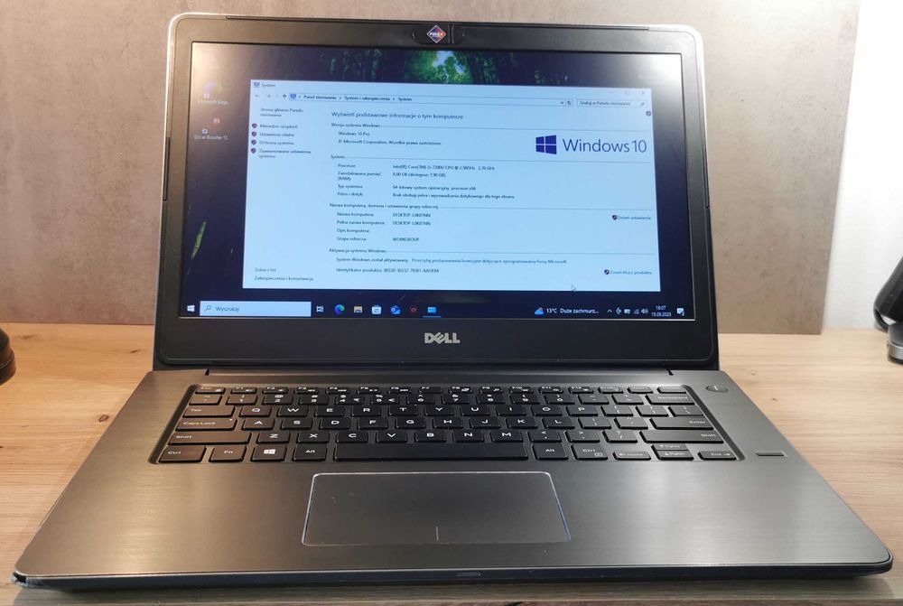 Dell Vostro 5468 14" FHD i5-7200u/8GB RAM/256GB SSD/W10P