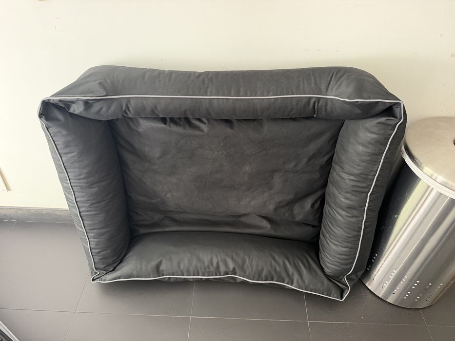 Cama para cão  grande