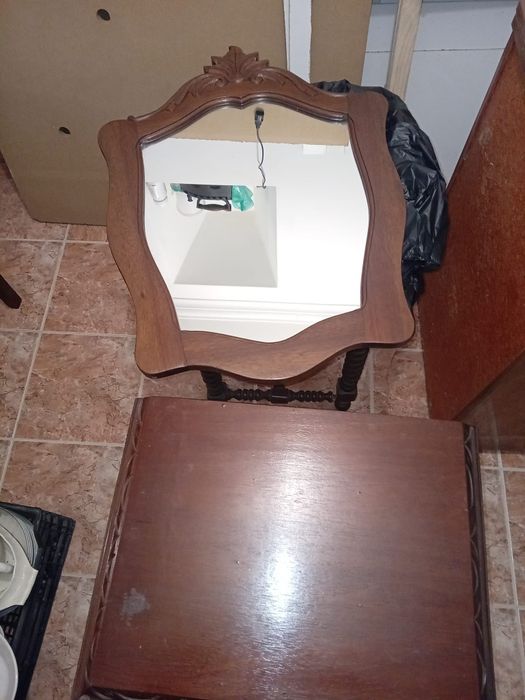 Conjunto de mobilia de quarto antiga