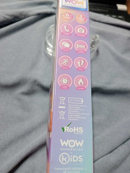 Smartwatch Infantil WOW Generation (Novo • Selado • 2 Braceletes)