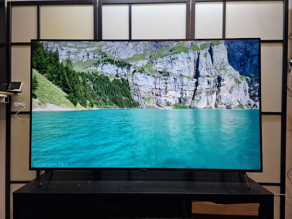 Sharp 70cali 4K UHD Android DVB-T2 SMART telewizor