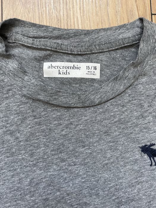T whirt Abercrombie 15-16 lat