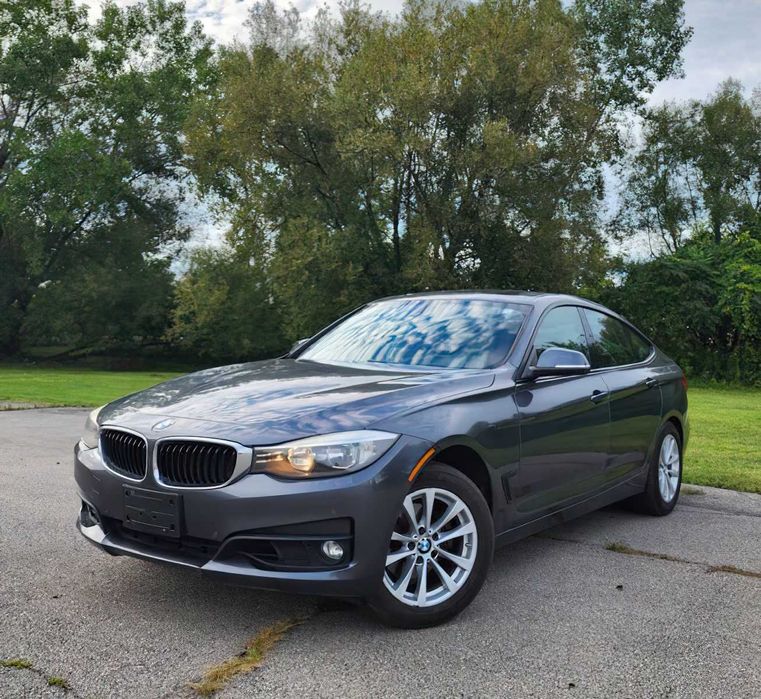 BMW 3 Series 328i      2015