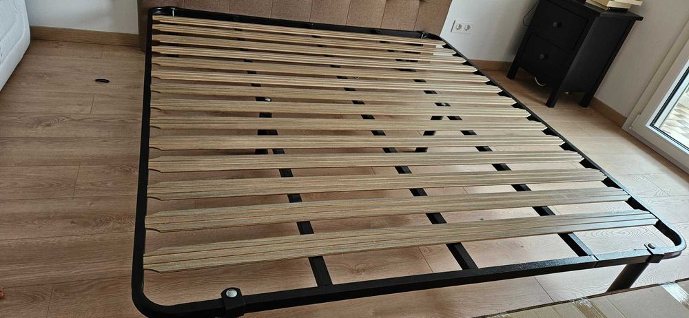 Cama Casal King Size 180cm x 200cm