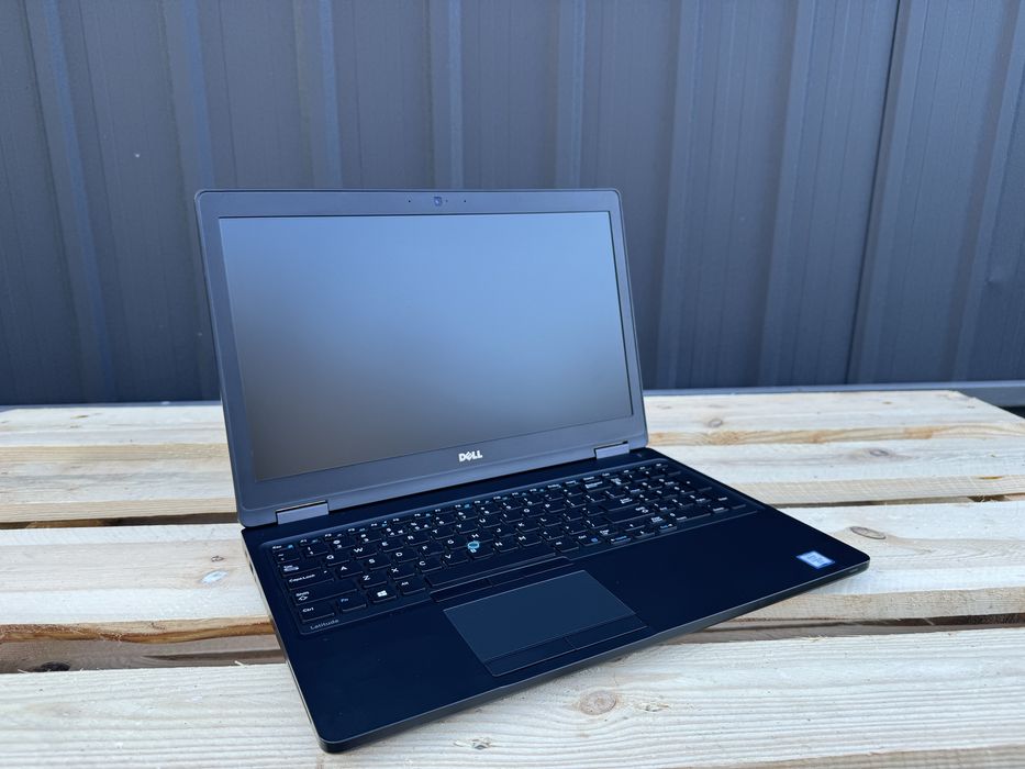 16GB/NVMe 512GB/Dell Latitude 5580/i5-6300U/15.6" Full HD IPS/200 шт