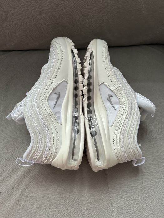 Nike Air Max 97 Triple White rozmiar 37,5 ( długość wkładki 23,5cm)