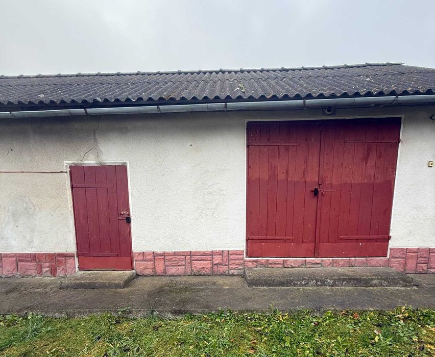 Продаж будинку в селі Конюшки Івано- Франківської області