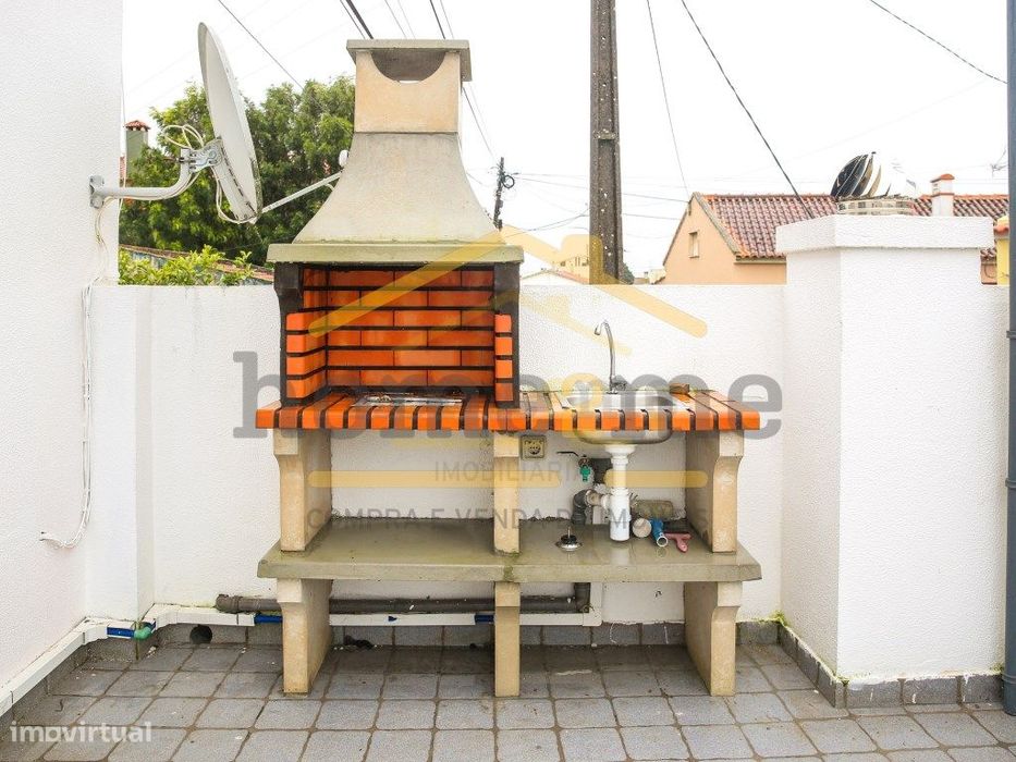 Moradia T4 - Casal Pinheiro- Alenquer