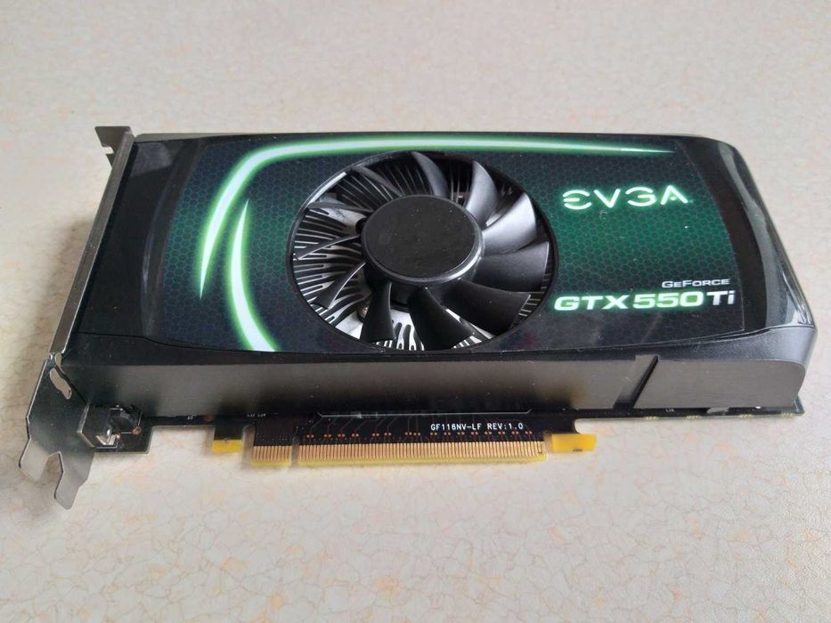 Видеокарта EVGA GTX 550ti