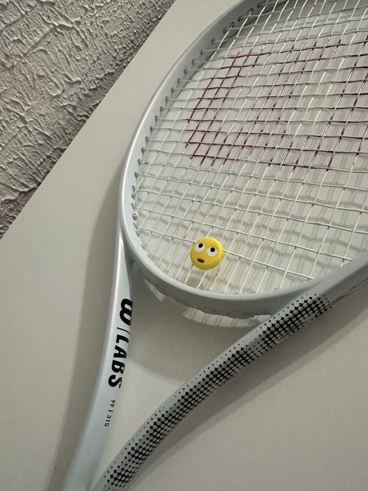 Wilson SHIFT 99 Pro rakieta tenisowa