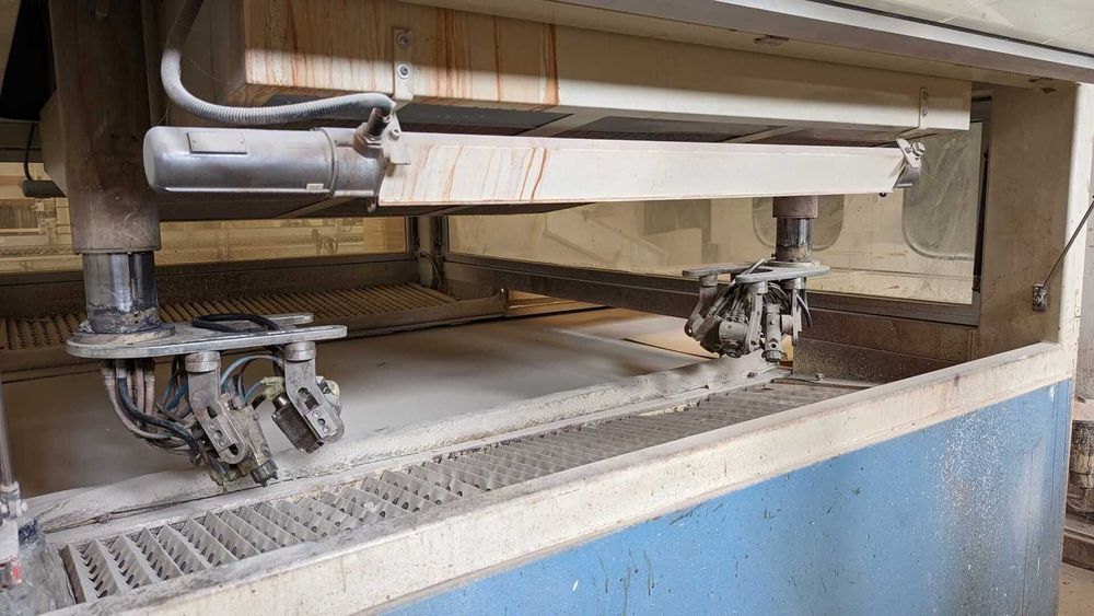 Автоматичний прохідний фарбувальний верстат MAKOR, Італія