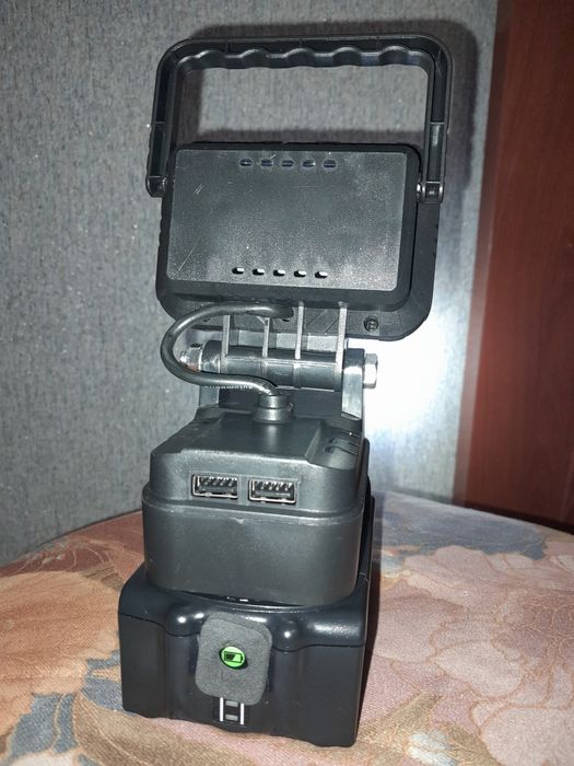 Фонарь,Прожектор Макита