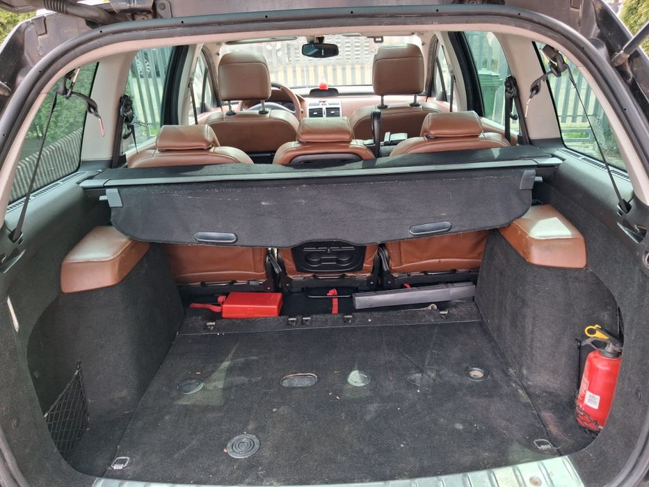 Czarny Peugeot 307 SW