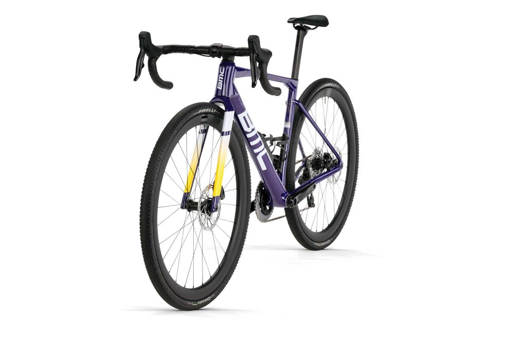 BMC Kaius 01 Three - Carbon - SRAM RIVAL eTap AXS 2×12s - 32% OFF