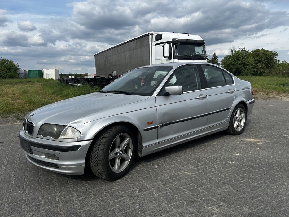 Bmw e46 2.0  R6 M52B20TU benzyna sedan