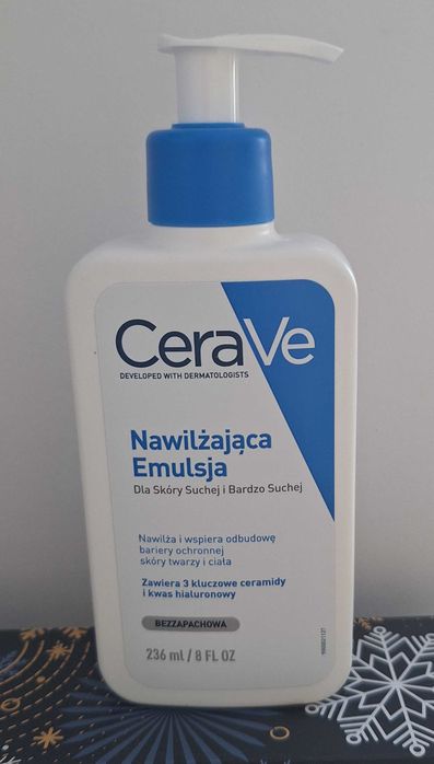 CeraVe Nawilżająca emulsja dla skóry suchej i bardzo suchej 236 ml