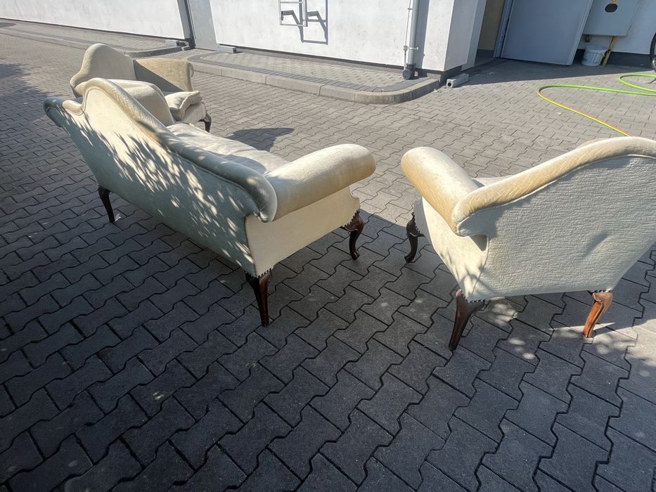 Komplet kanapa i dwa fotele